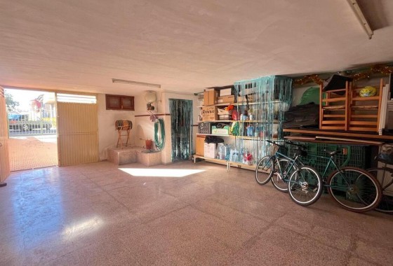 Resale - Villa - Formentera del Segura