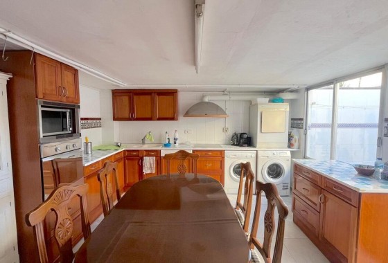 Resale - Villa - Formentera del Segura