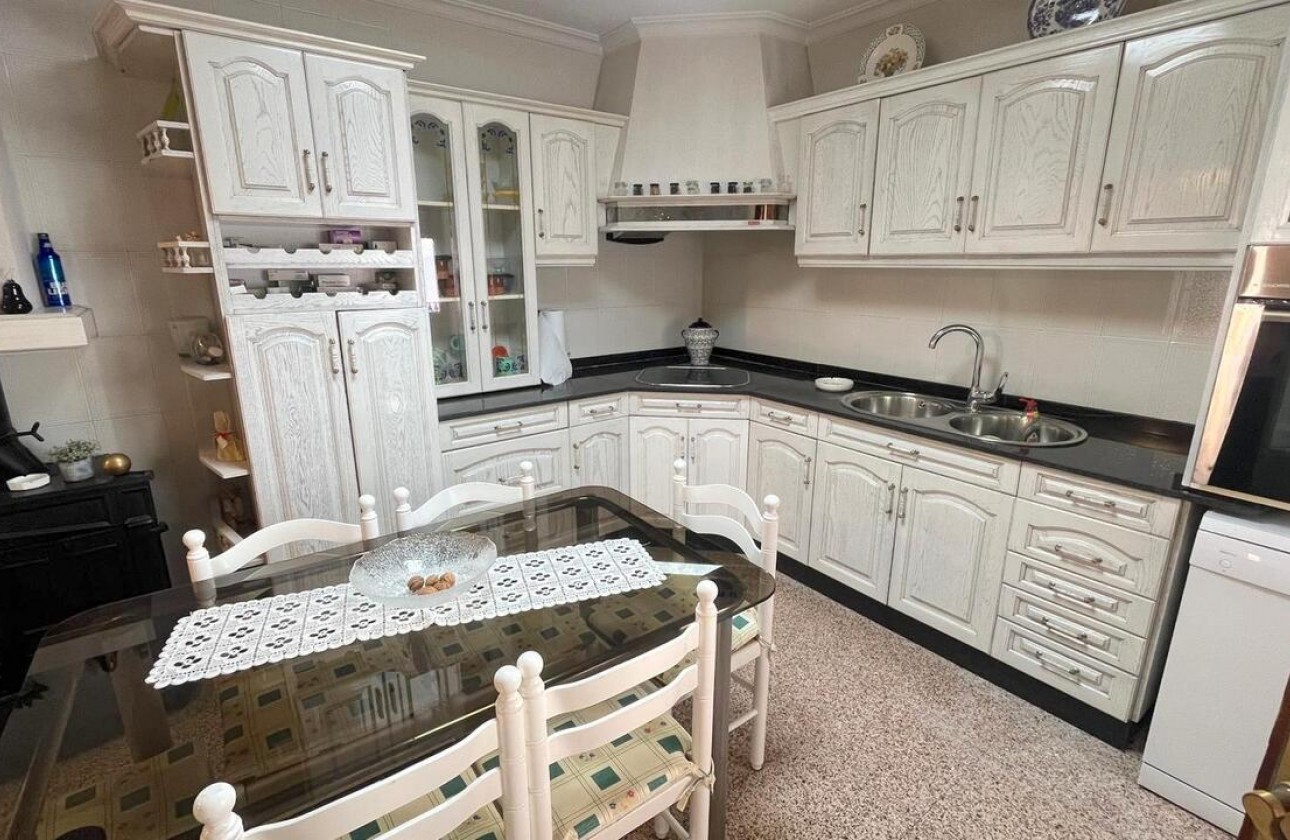 Resale - Villa - Formentera del Segura