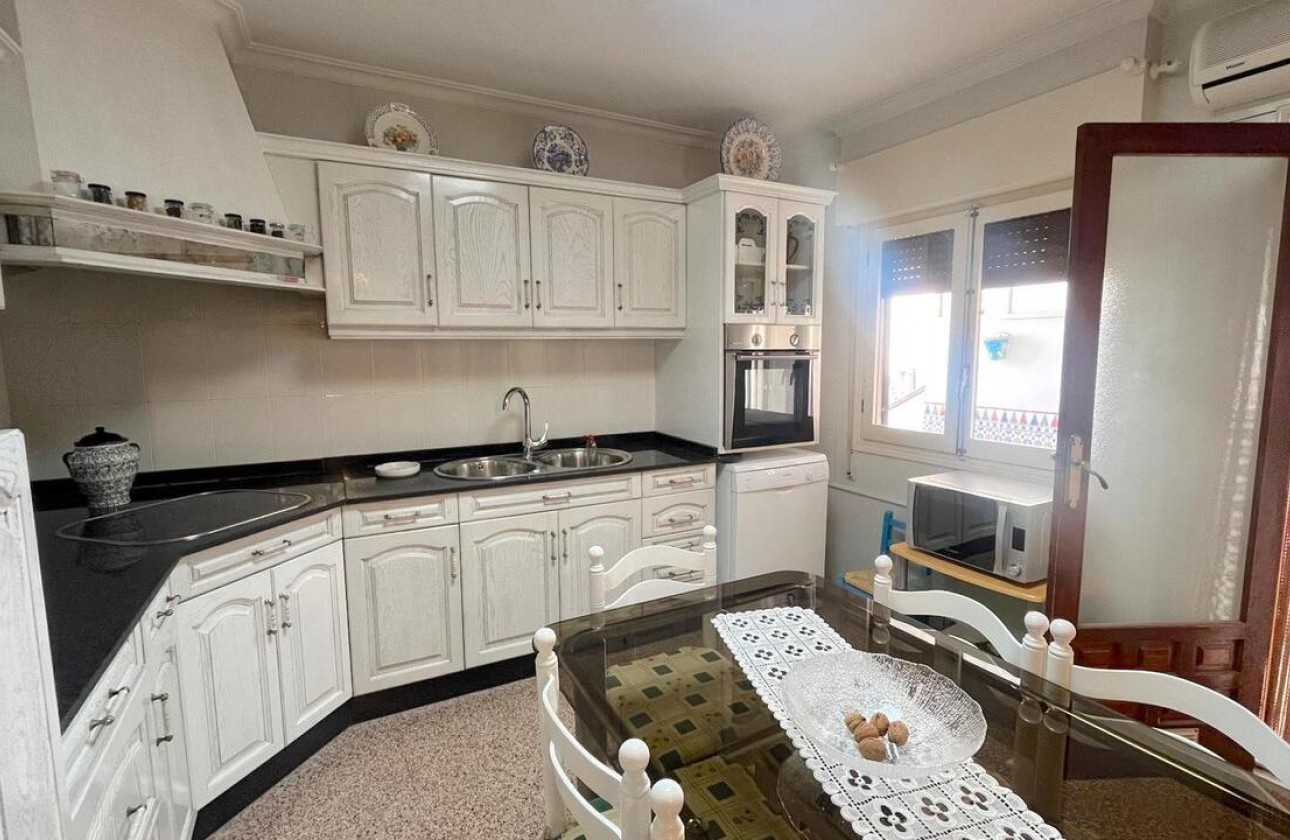 Resale - Villa - Formentera del Segura