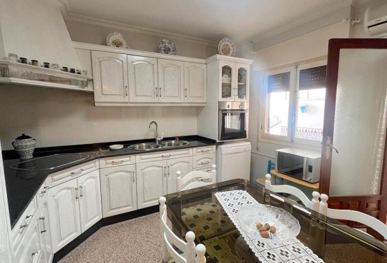 Resale - Villa - Formentera del Segura