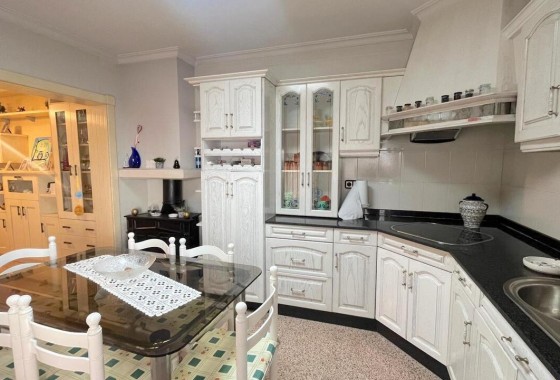 Resale - Villa - Formentera del Segura