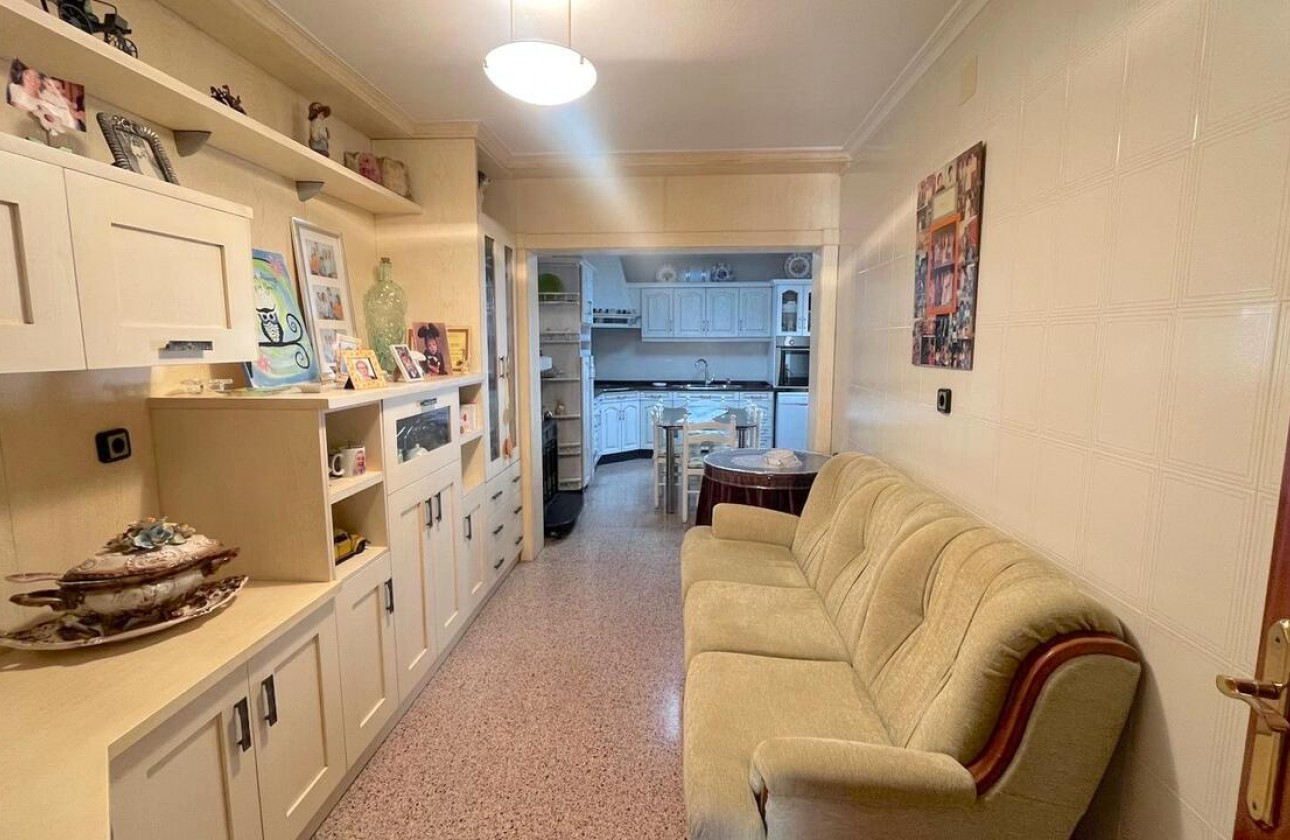 Resale - Villa - Formentera del Segura