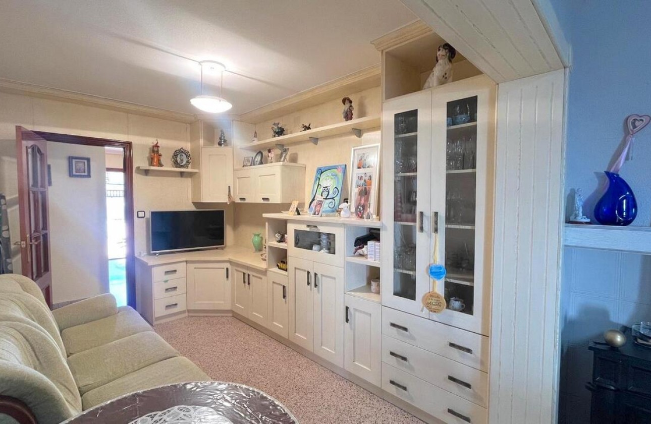 Resale - Villa - Formentera del Segura