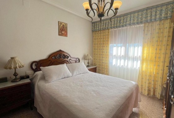 Resale - Villa - Formentera del Segura