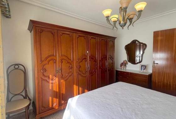 Resale - Villa - Formentera del Segura