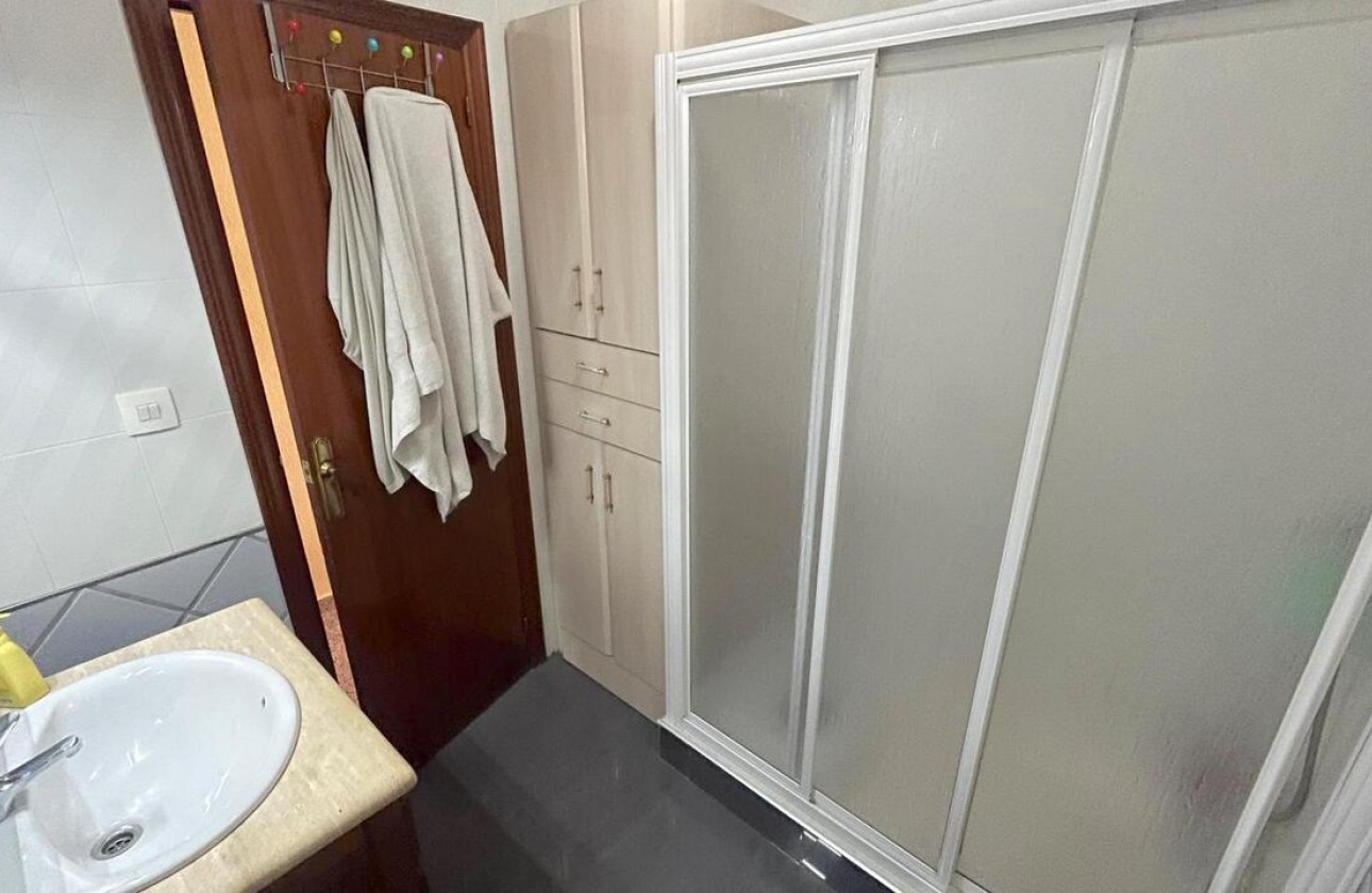 Resale - Villa - Formentera del Segura