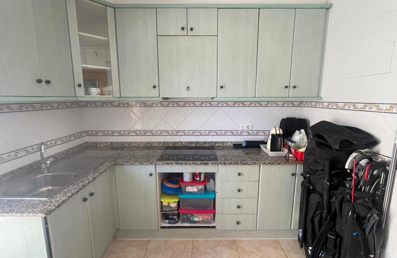 Resale - Villa - Torrevieja