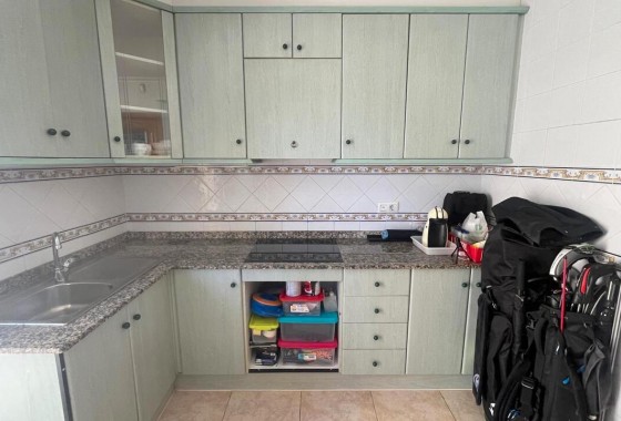 Resale - Villa - Torrevieja