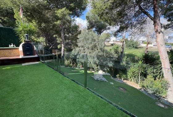 Resale - Villa - Orihuela Costa