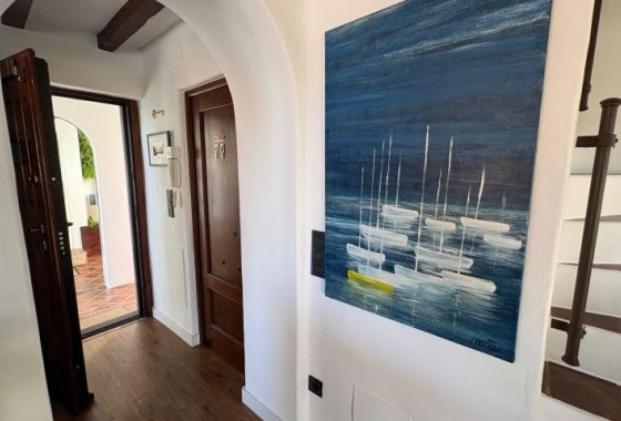 Resale - Villa - Orihuela Costa