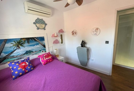Resale - Villa - Orihuela Costa