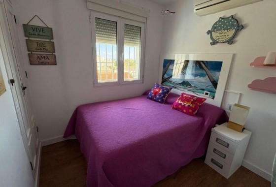 Resale - Villa - Orihuela Costa