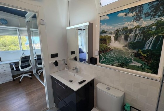 Resale - Villa - Orihuela Costa