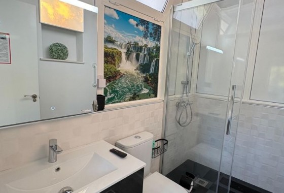 Resale - Villa - Orihuela Costa