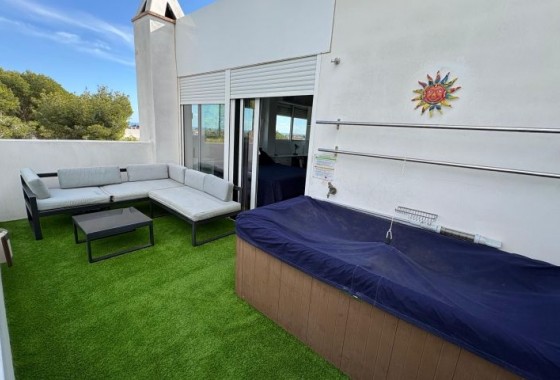 Resale - Villa - Orihuela Costa