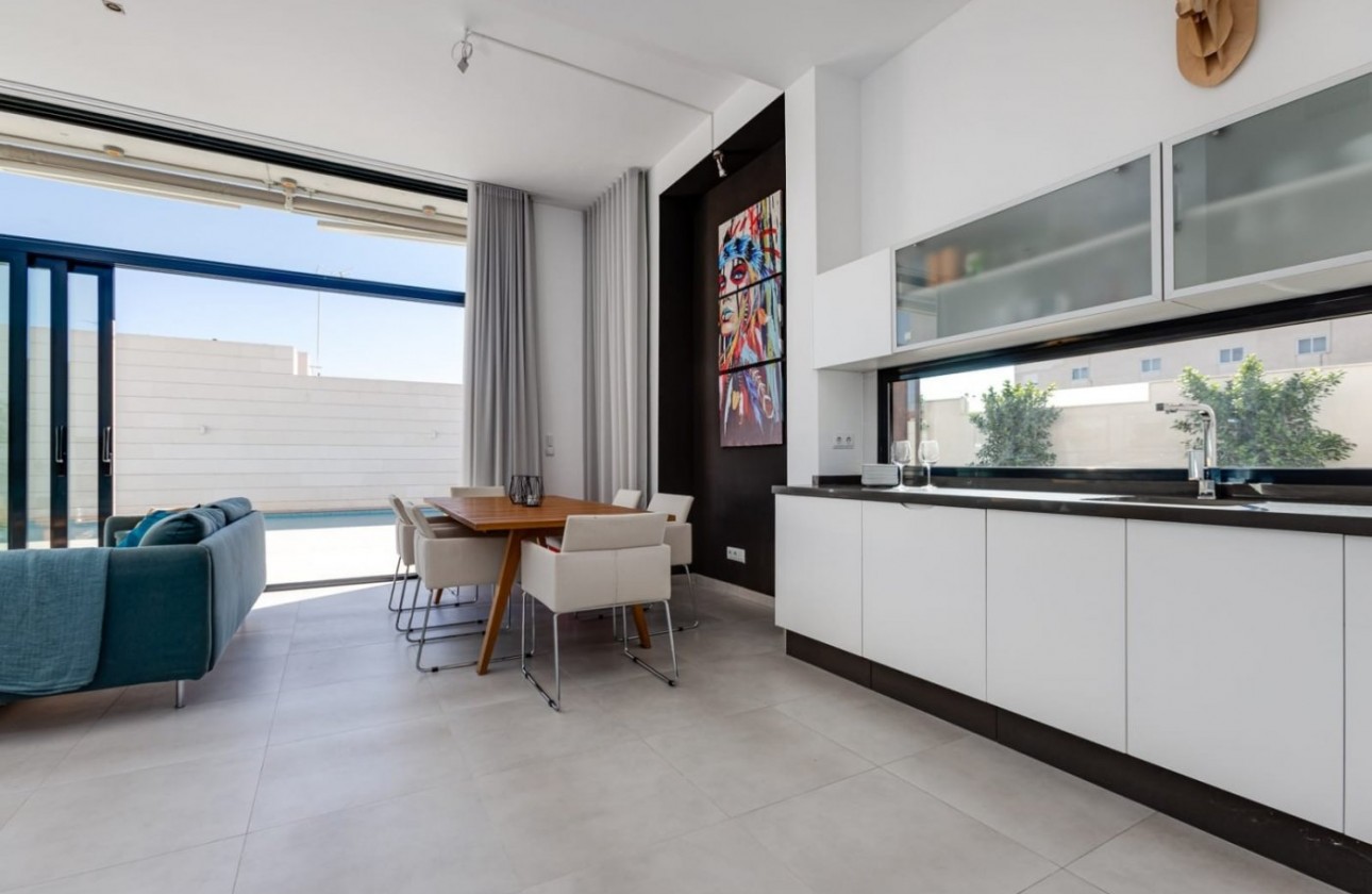 Nueva construcción  - Chalet - Pilar de la Horadada - pueblo