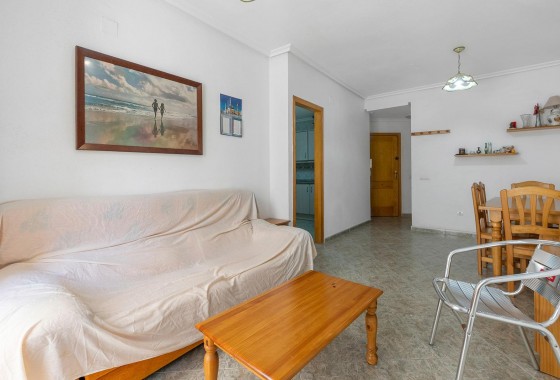Resale - Apartment / flat - Torrevieja - La Mata