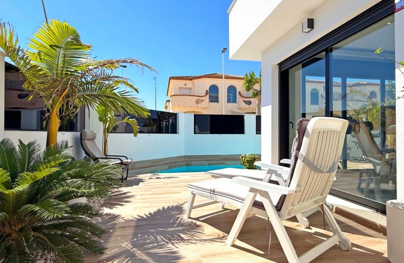 Resale - Villa - San Pedro del Pinatar