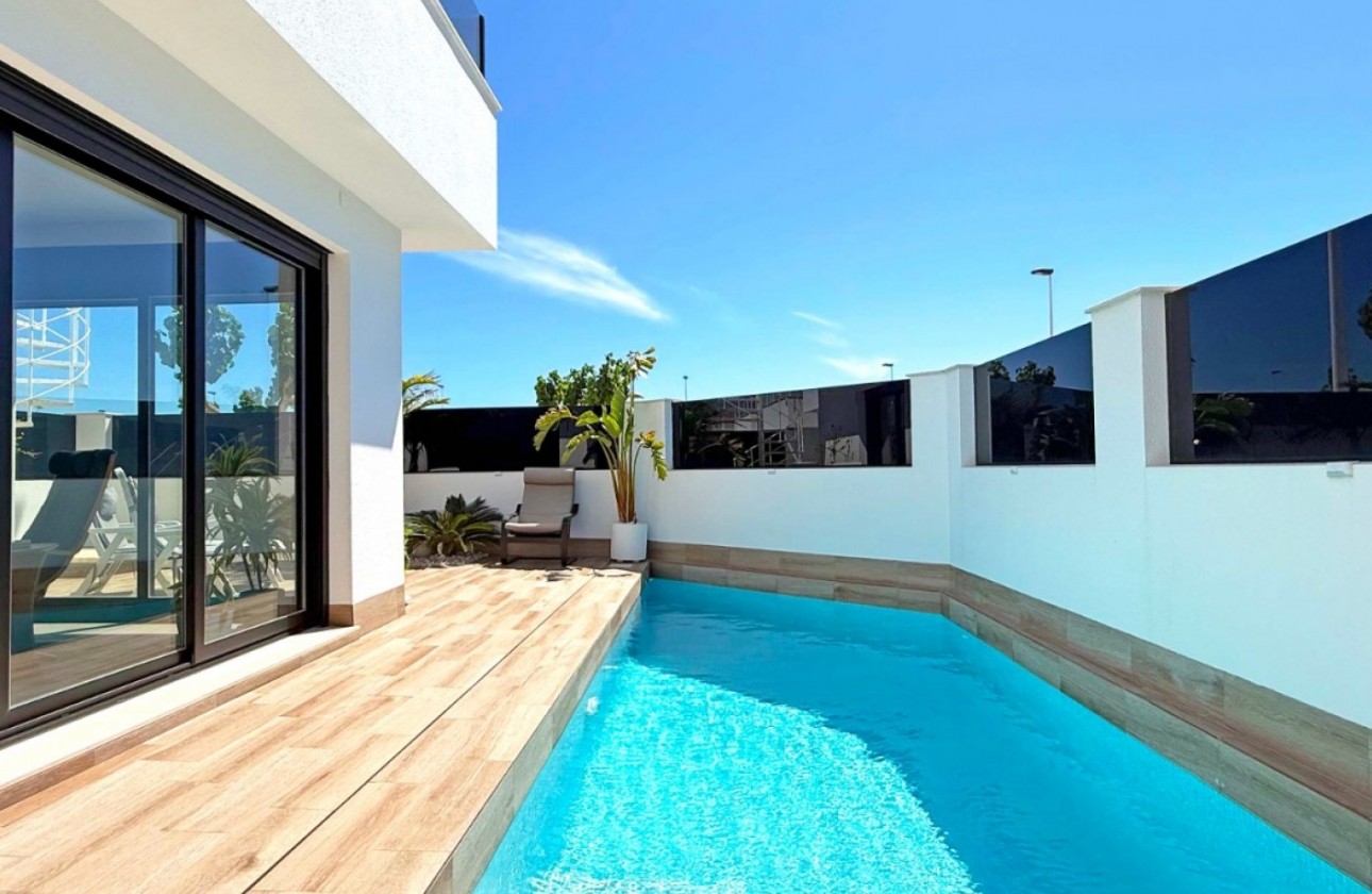 Resale - Villa - San Pedro del Pinatar