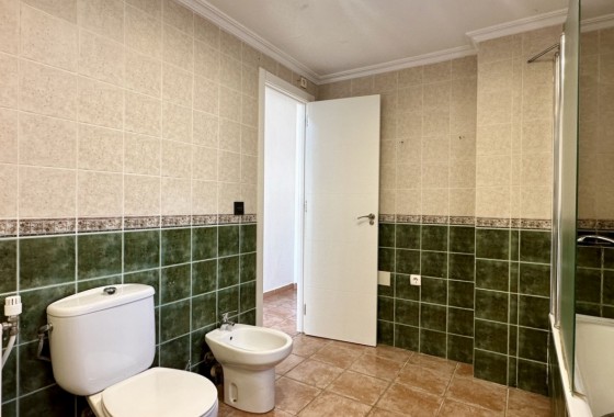 Revente - Villa - Orihuela Costa - Villamartín