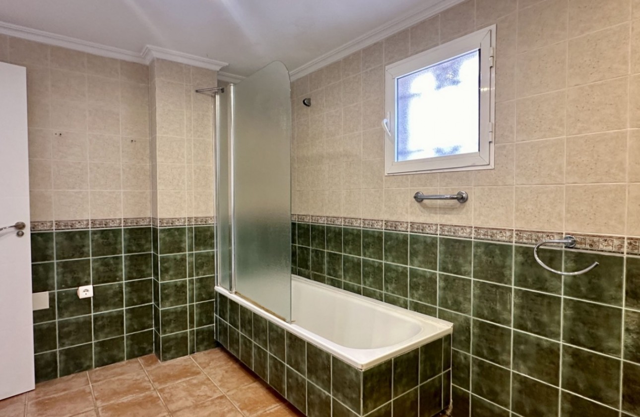 Revente - Villa - Orihuela Costa - Villamartín