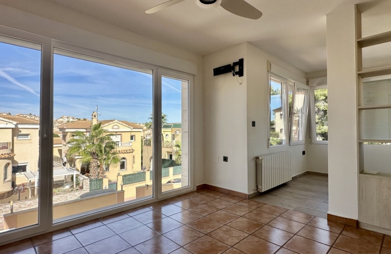 Revente - Villa - Orihuela Costa - Villamartín