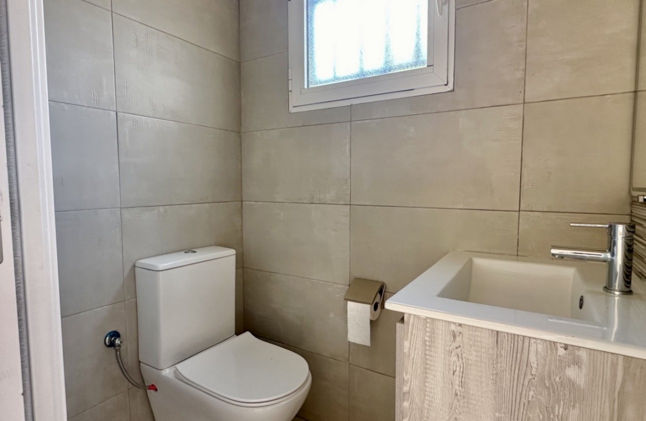 Revente - Villa - Orihuela Costa - Villamartín