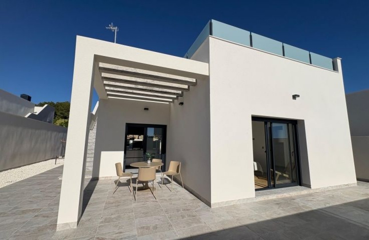 Resale - Villa - Pinar de Campoverde