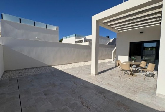 Resale - Villa - Pinar de Campoverde