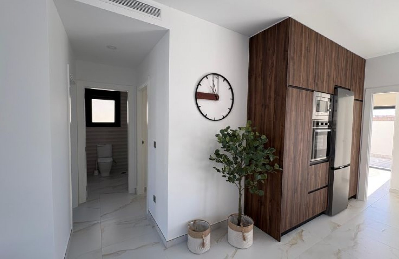 Resale - Villa - Pinar de Campoverde