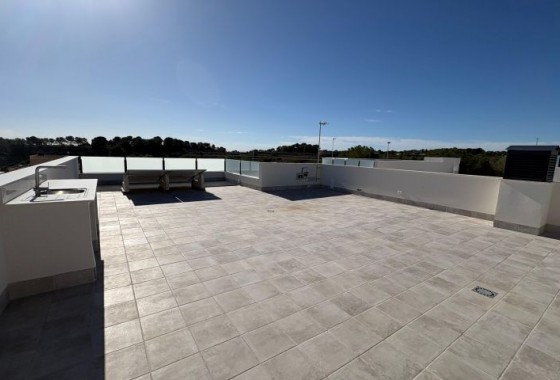 Resale - Villa - Pinar de Campoverde