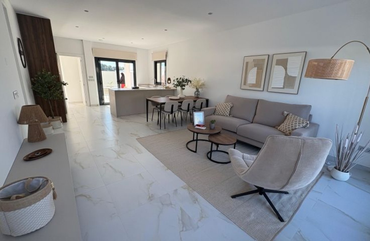 Resale - Villa - Pinar de Campoverde