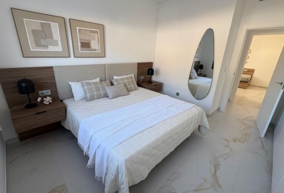 Resale - Villa - Pinar de Campoverde