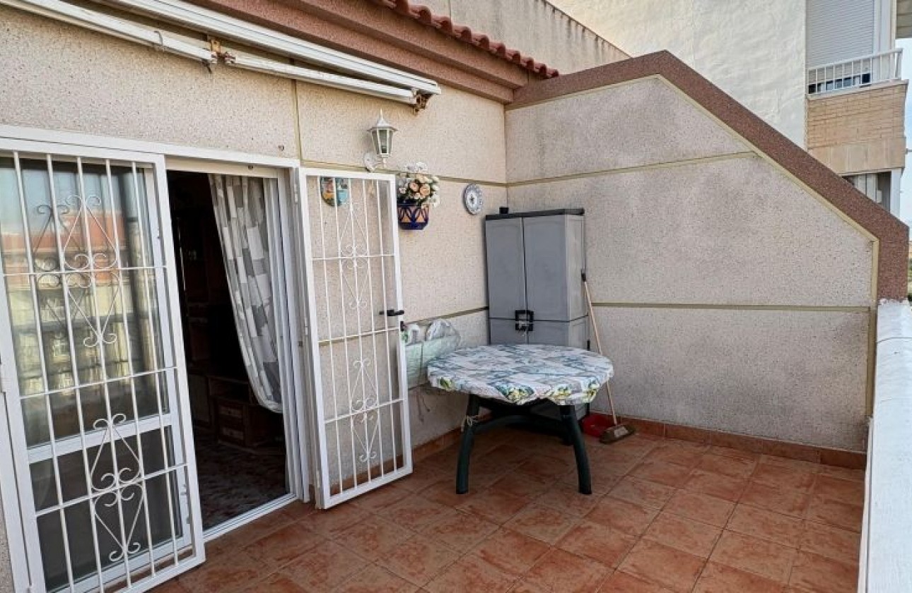 Resale - Apartment / flat - Torrevieja - torrevieja