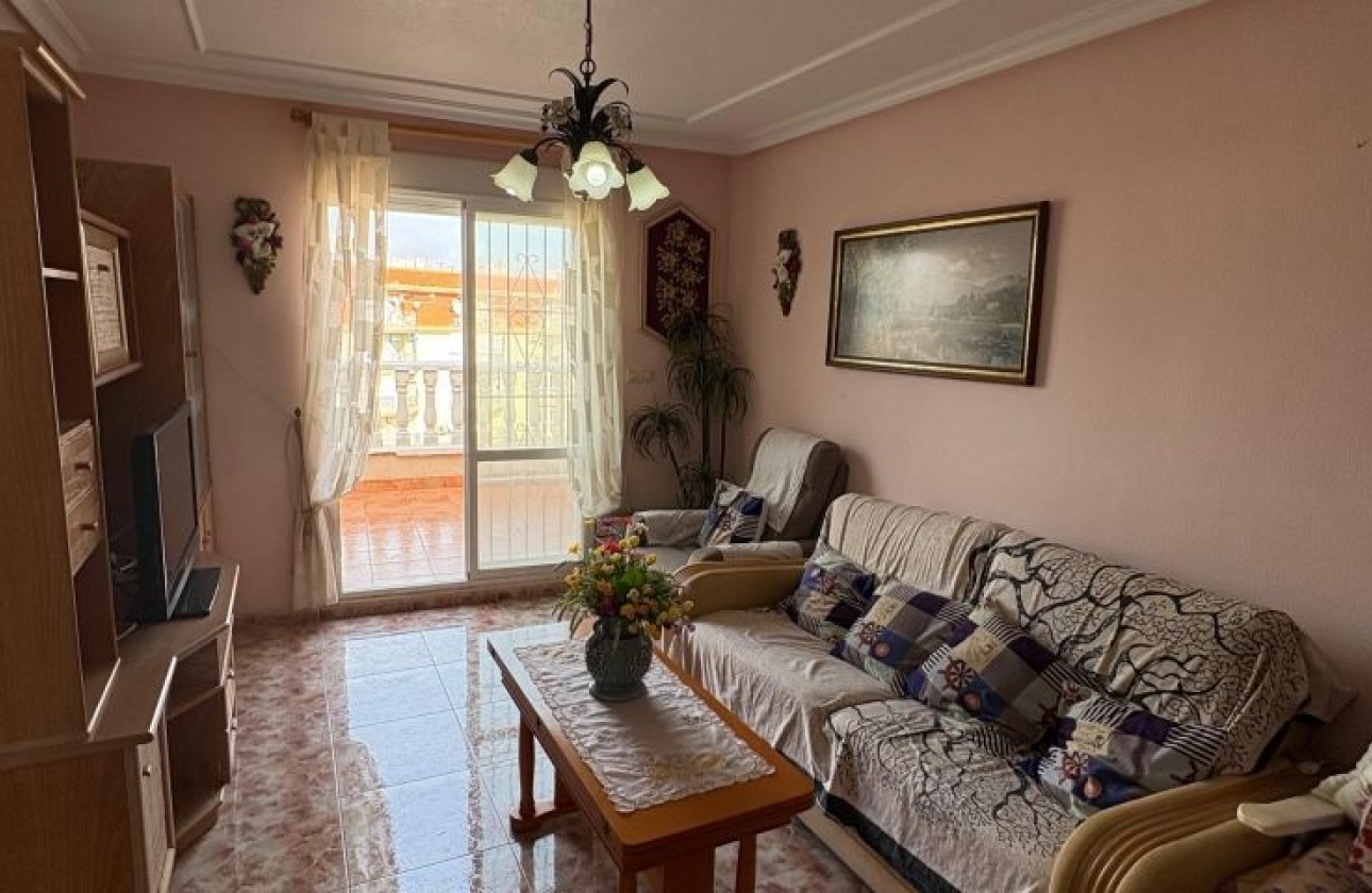 Resale - Apartment / flat - Torrevieja - torrevieja