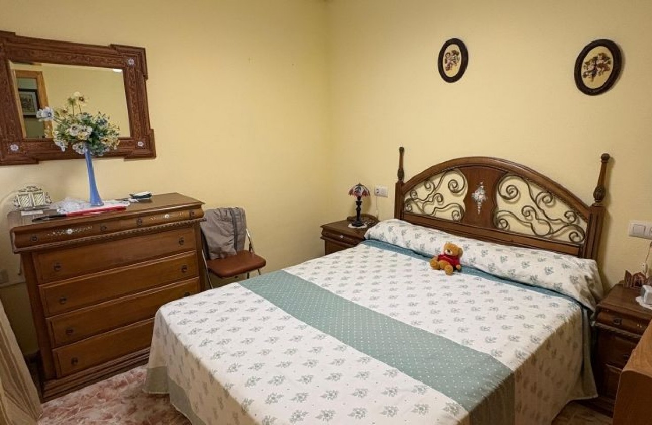 Resale - Apartment / flat - Torrevieja - torrevieja