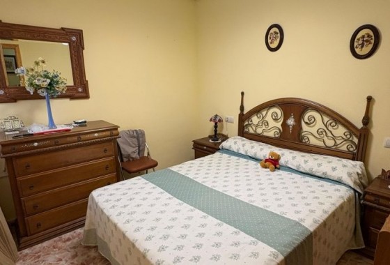 Resale - Apartment / flat - Torrevieja - torrevieja