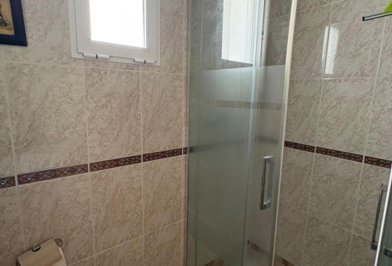 Resale - Apartment / flat - Torrevieja - torrevieja