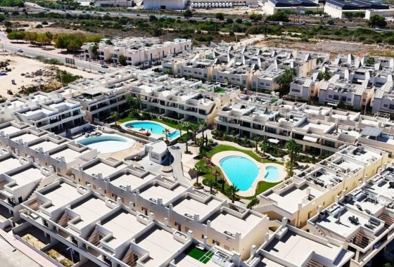 Resale - Apartment / flat - Torrevieja - La veleta