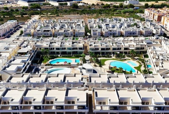 Resale - Apartment / flat - Torrevieja - La veleta