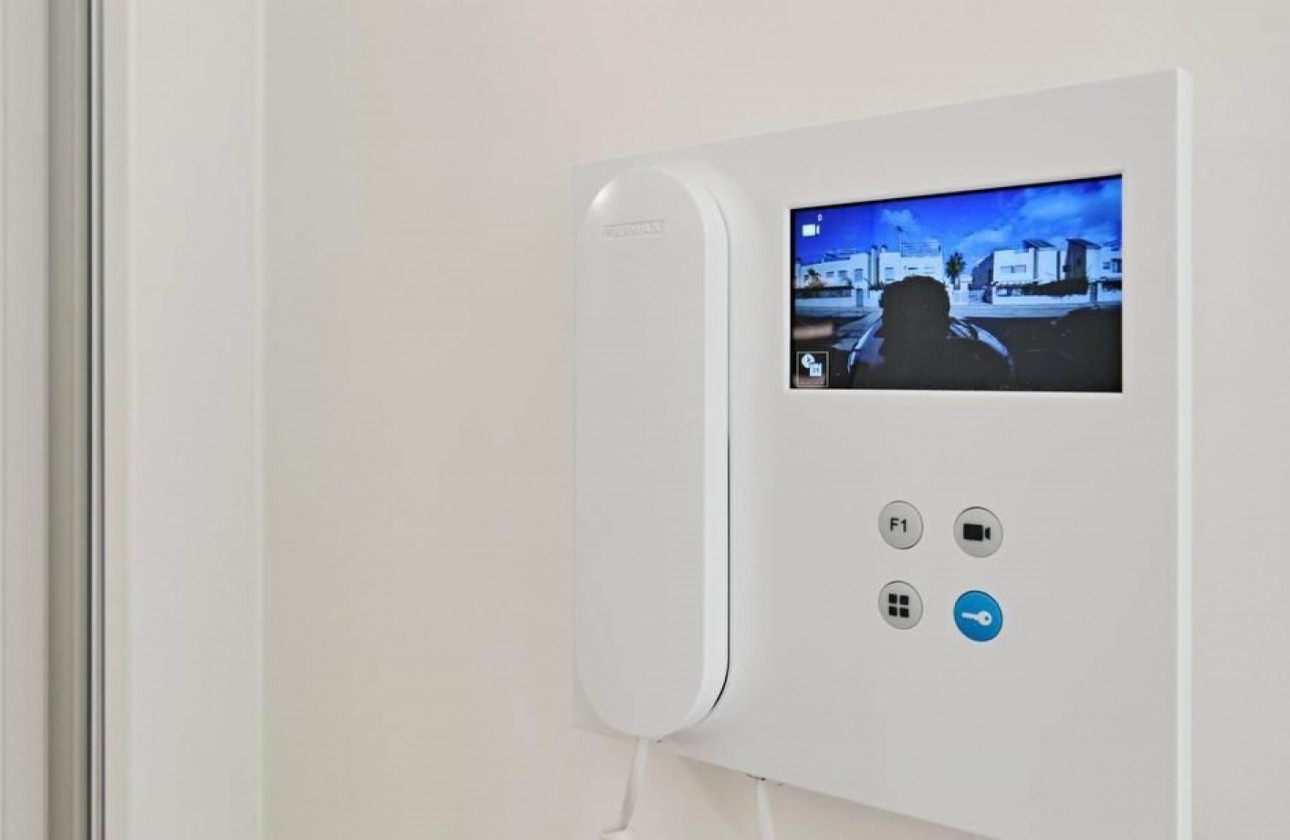 Resale - Apartment / flat - Torrevieja - La veleta