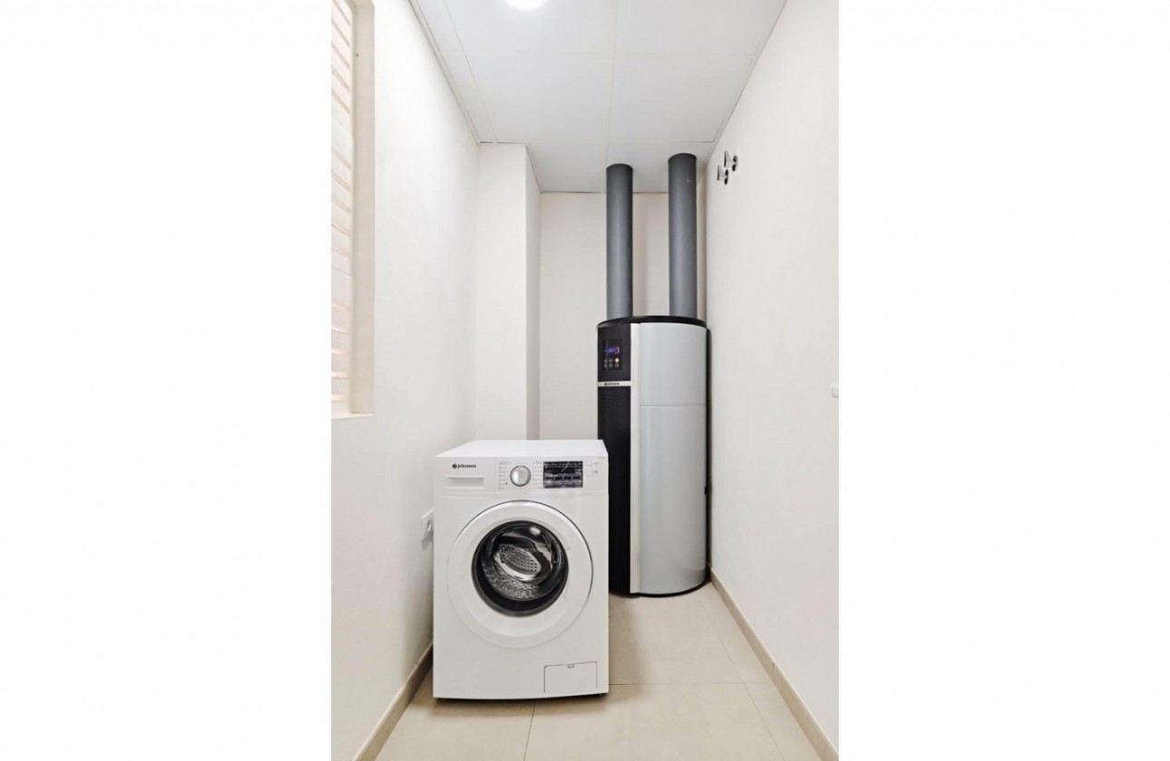 Resale - Apartment / flat - Torrevieja - La veleta