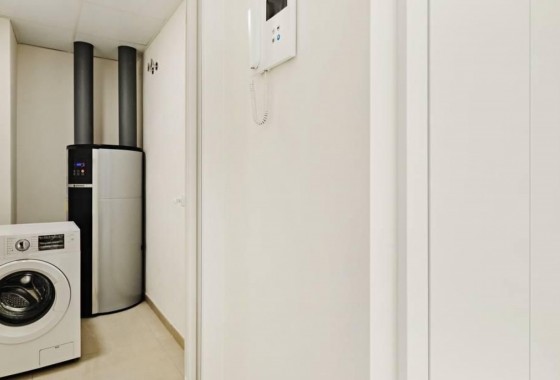 Resale - Apartment / flat - Torrevieja - La veleta