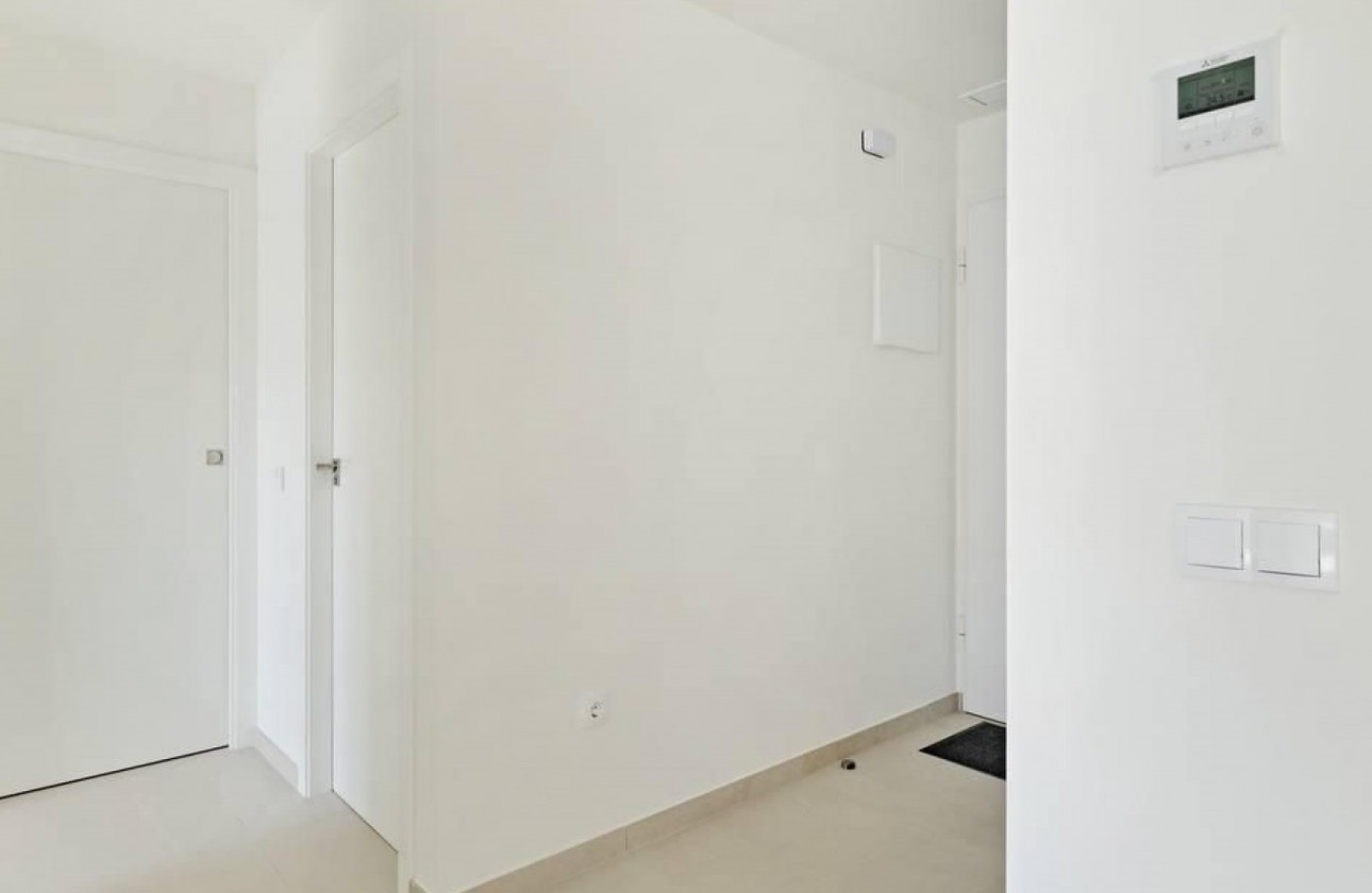 Resale - Apartment / flat - Torrevieja - La veleta