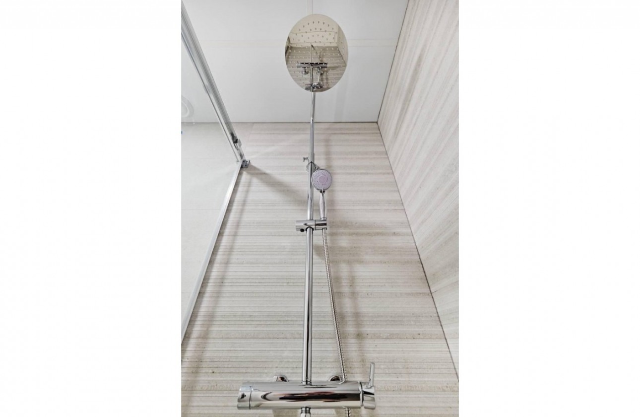 Resale - Apartment / flat - Torrevieja - La veleta