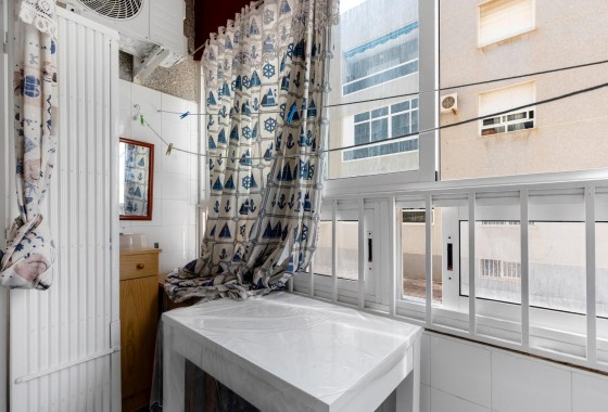 Revente - Appartement - Torrevieja - Centro - Muelle Pesquero