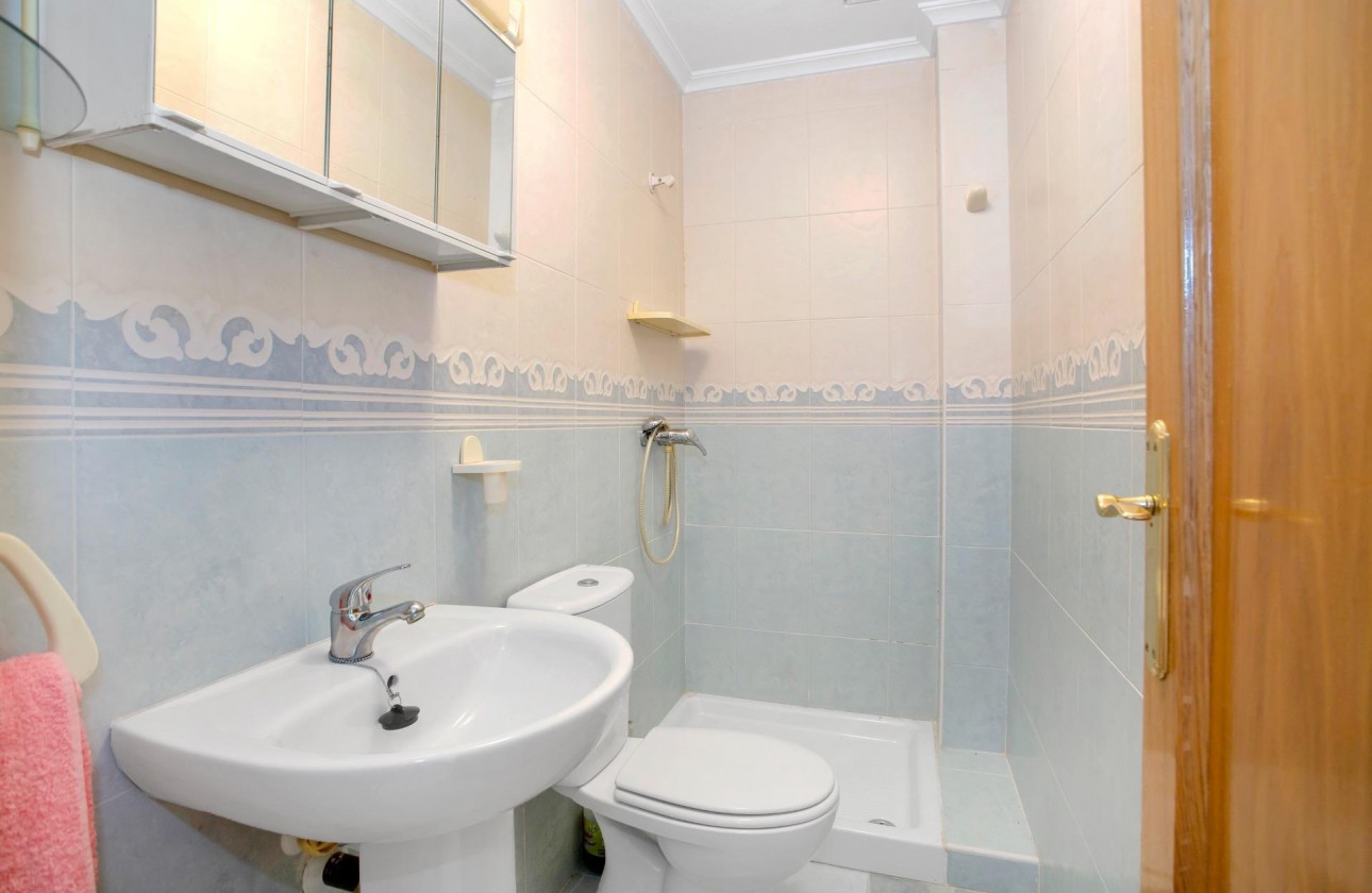 Reventa - Apartamento / piso - Torrevieja - Playa de los locos