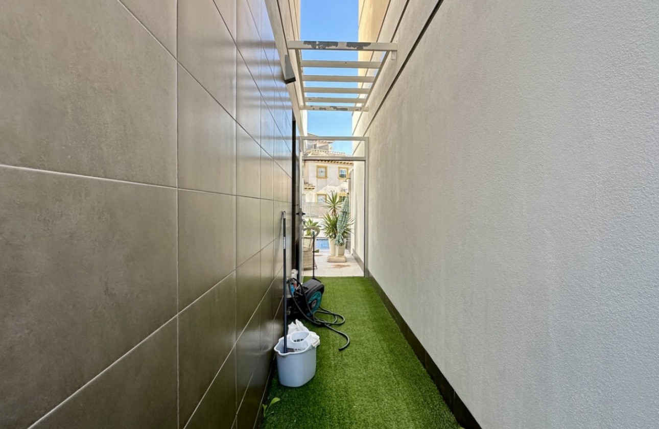 Revente - Villa - Orihuela Costa - Lomas de Cabo Roig