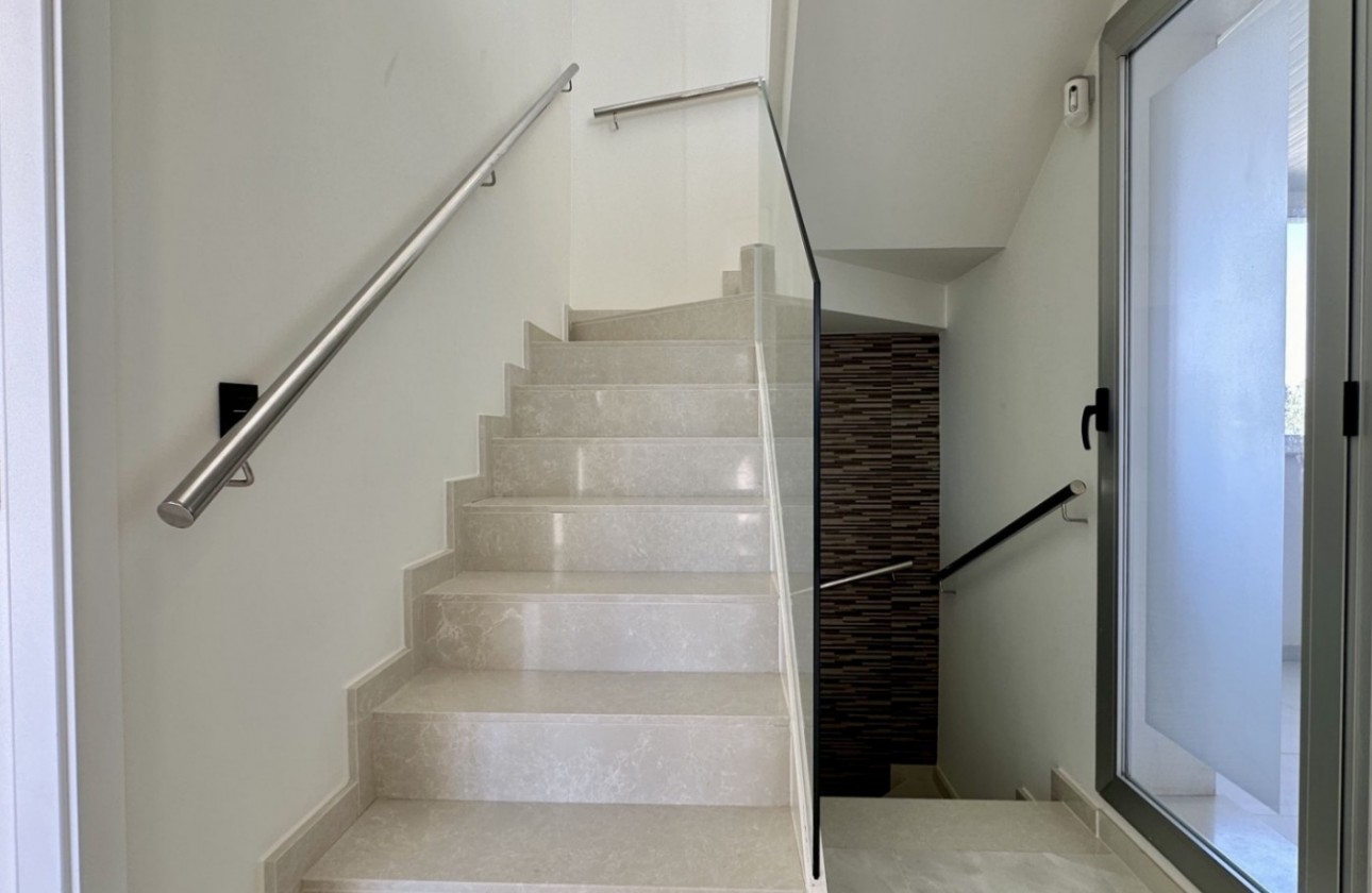 Revente - Villa - Orihuela Costa - Lomas de Cabo Roig